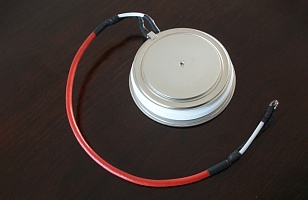 IGBT (Биполярный транзистор с изолированным затвором) – дисковый тип (CGF500-6500)
